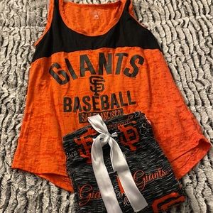 San Francisco Giants Pajama Set